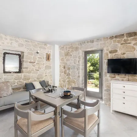 Hébergement de vacances Kuca Kalma *