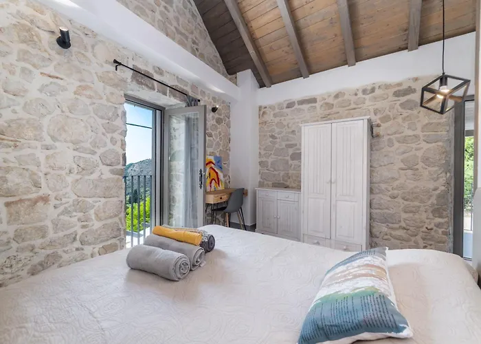 Kuca Kalma زاووستروج