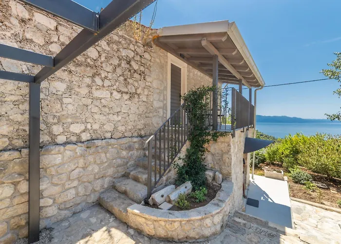 Kuca Kalma Holiday home Zaostrog